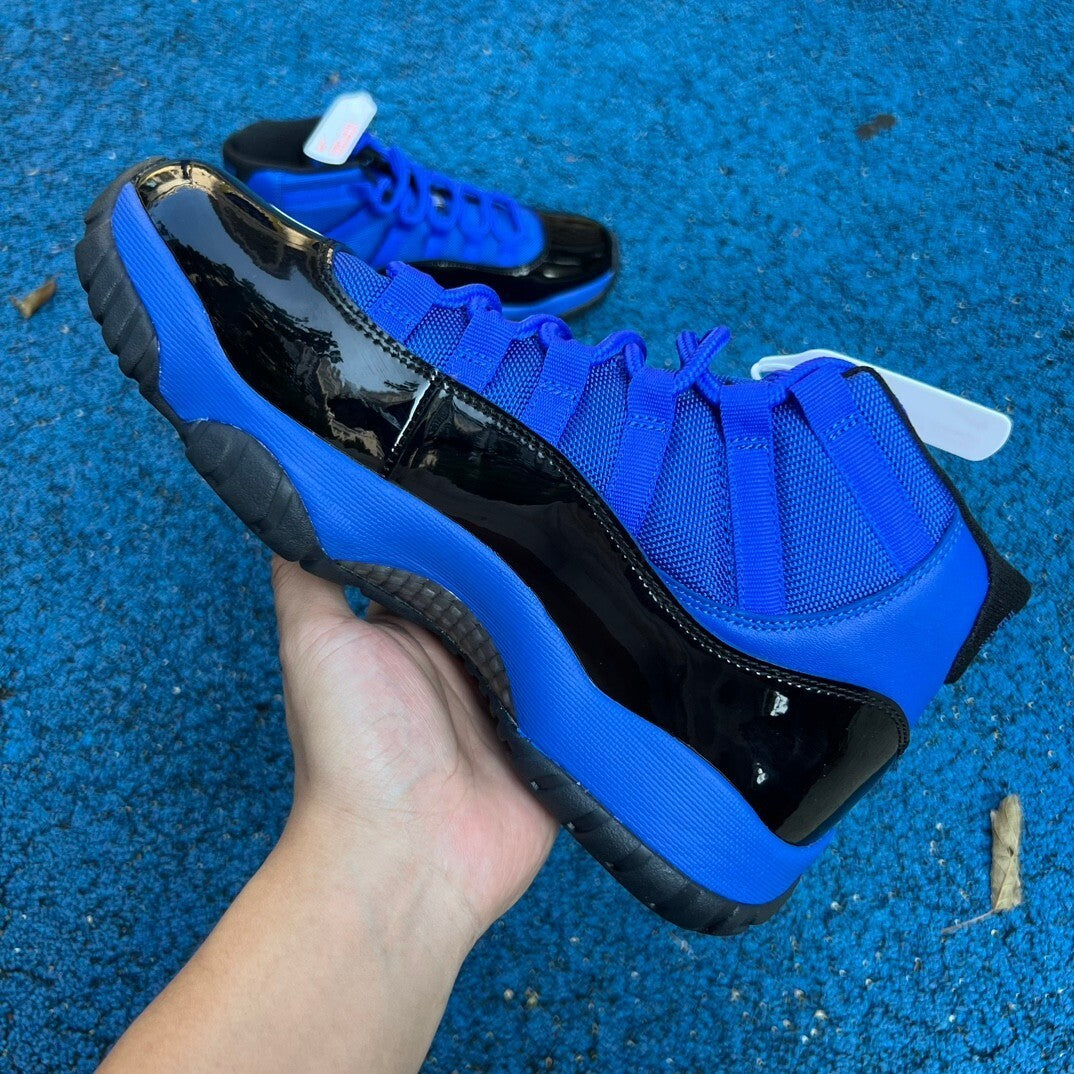 Air Jordan 11 Blue