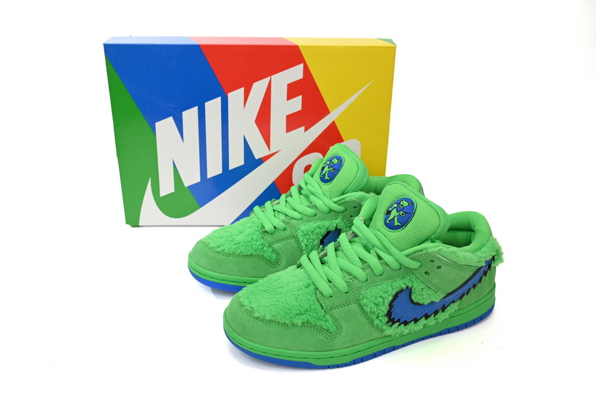 Grateful Dead x Nike SB Dunk Low 'Green Bear'