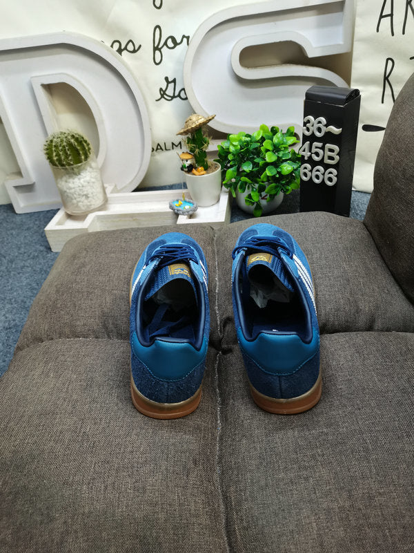 Gazelle Indoor Dark Blue/White