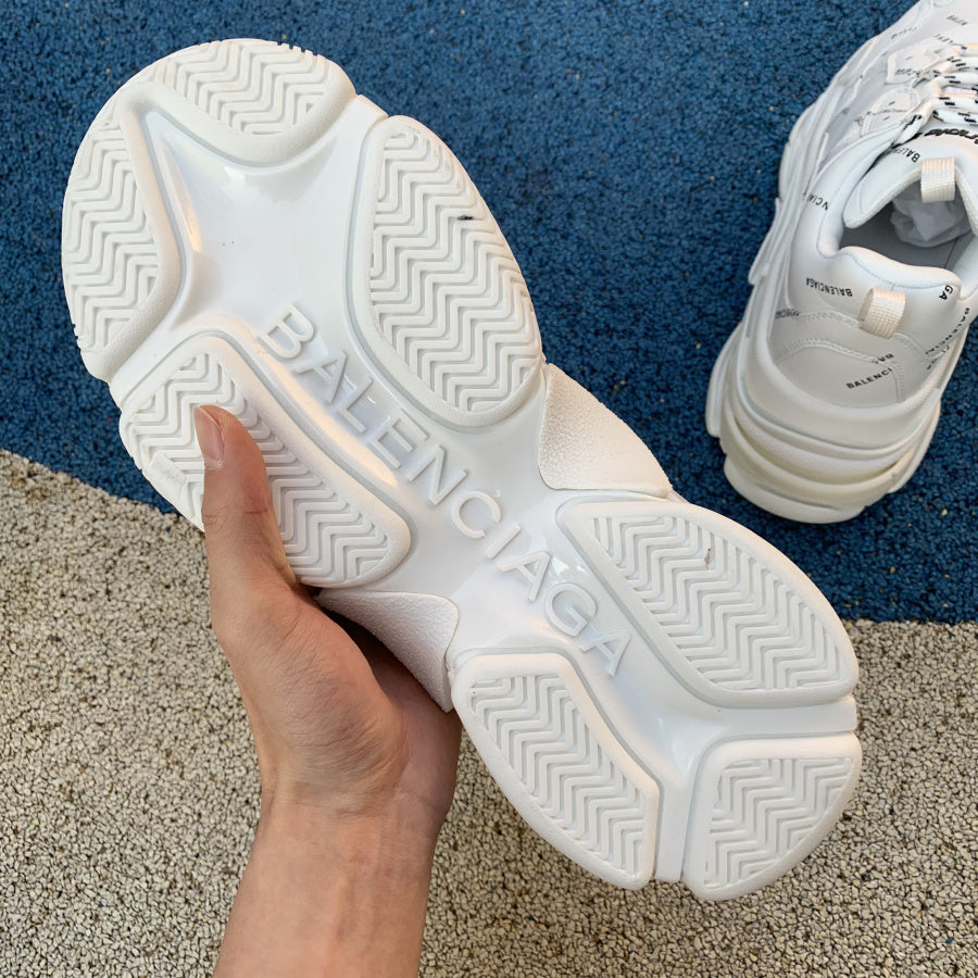 Balenciaga Triple S White