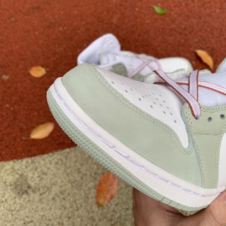 Air Jordan 1 High OG “Seafoam”