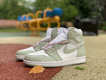 Air Jordan 1 High OG “Seafoam”