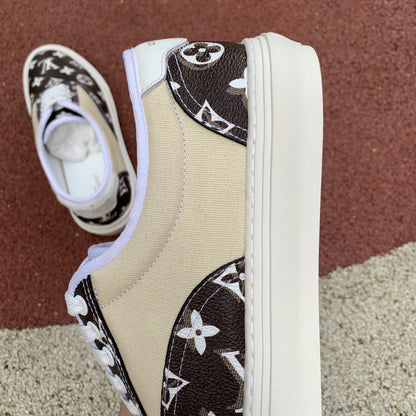 Louis Vuitton Low Brown