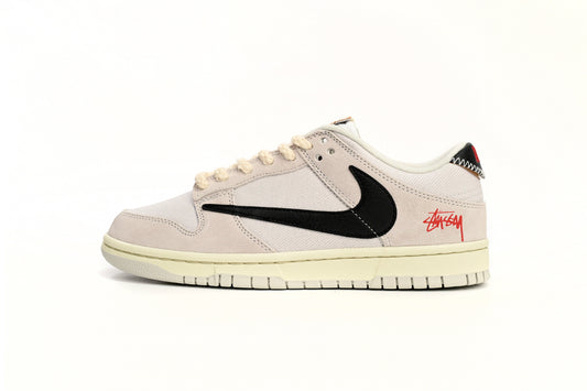 Stussy x Nike SB Dunk Low