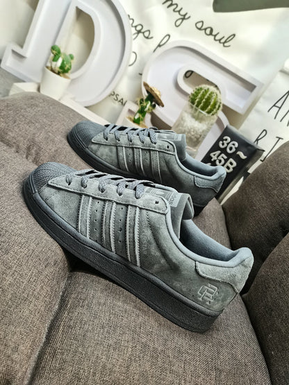Originals Superstar Dark Grey
