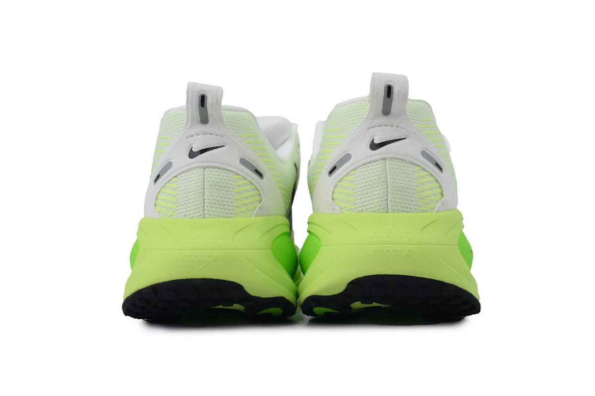 Nike Vomero 18 'Electric Green'