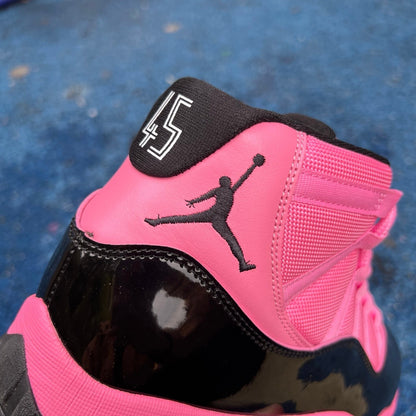 Air Jordan 11 Pink