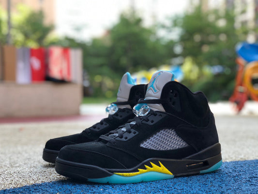 Air Jordan 5 Aqua