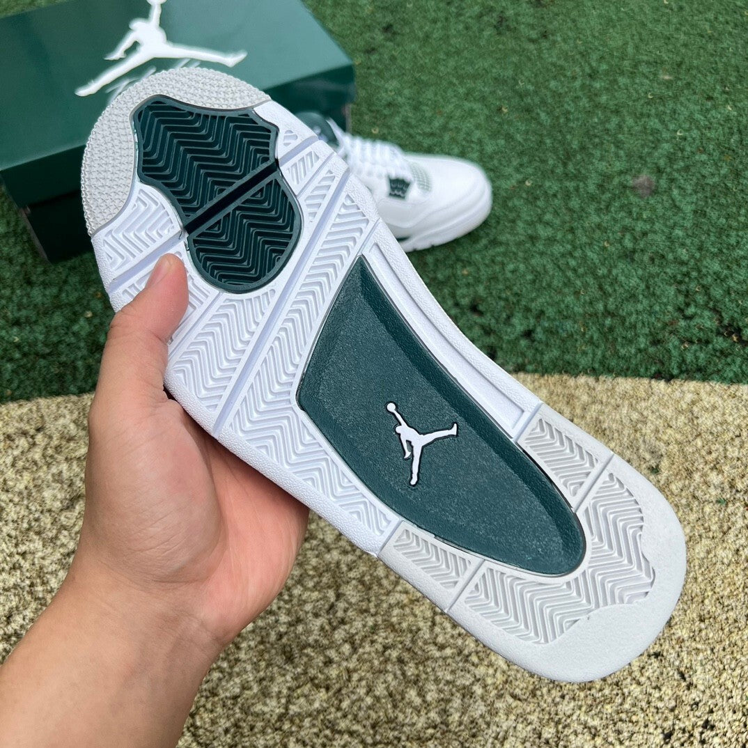 Air Jordan 4 “Oxidized Green”