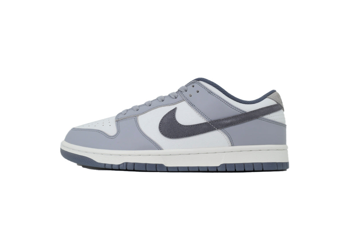 Nike Dunk Low SE 'Light Carbon'