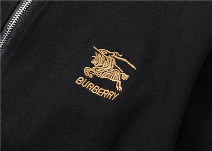 Conjunto Burberry Negro/Marrón