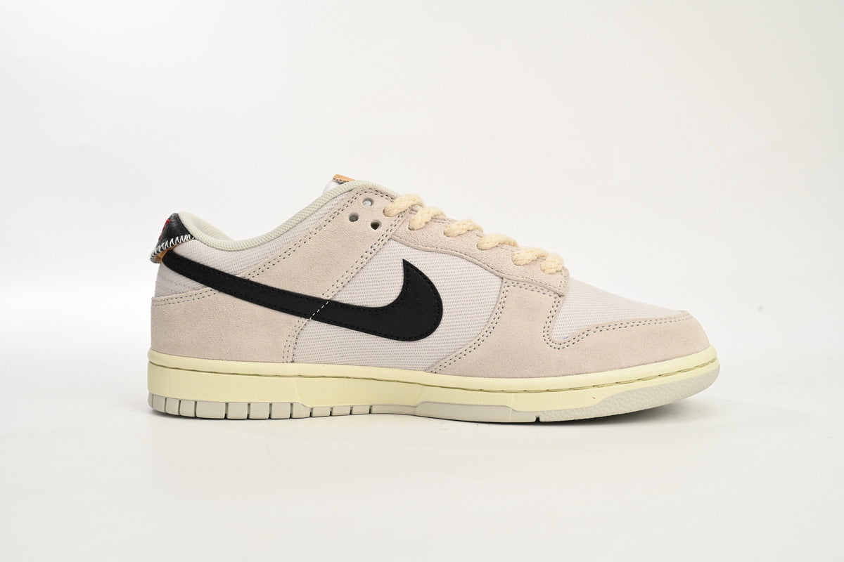 Stussy x Nike SB Dunk Low