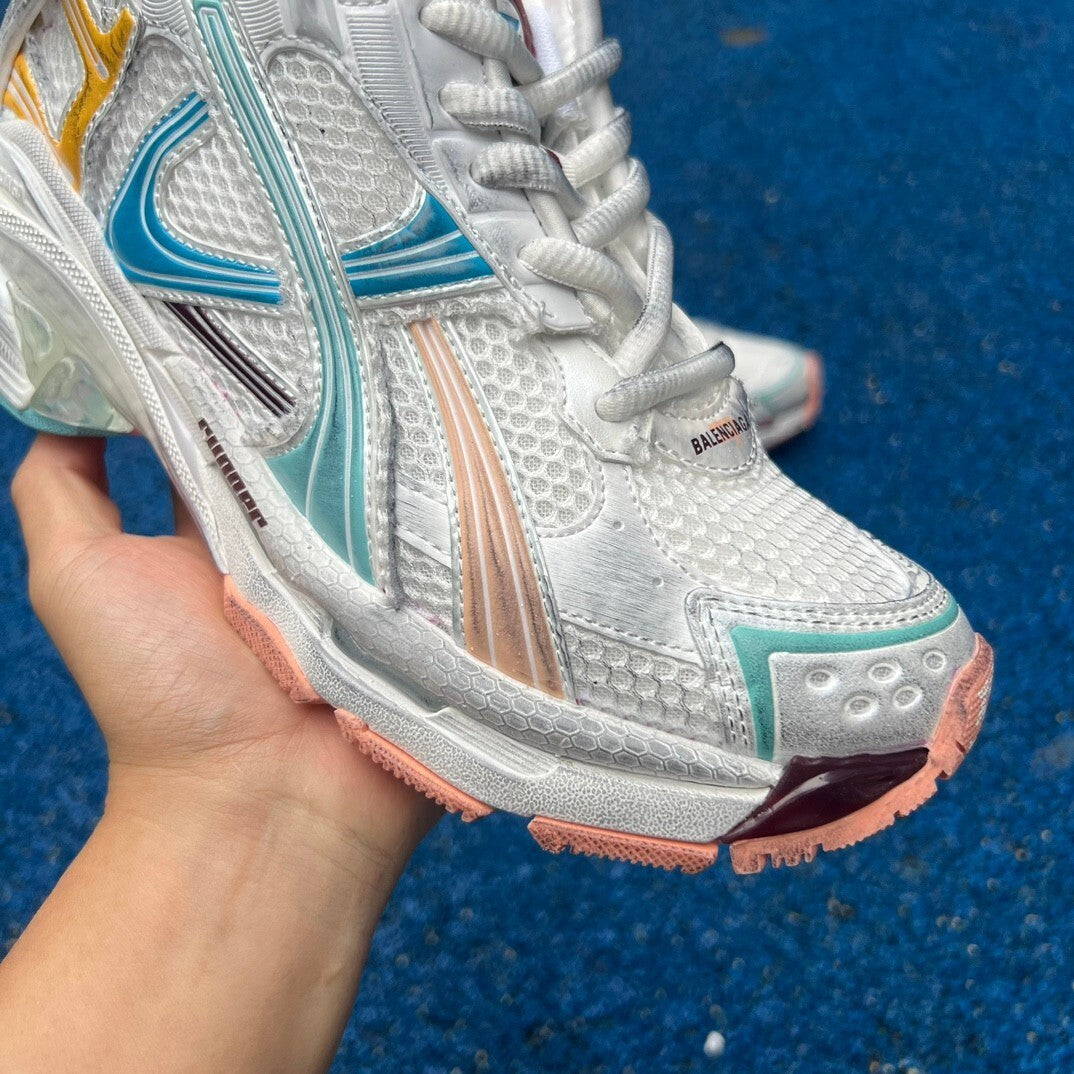 Balenciaga Runner White