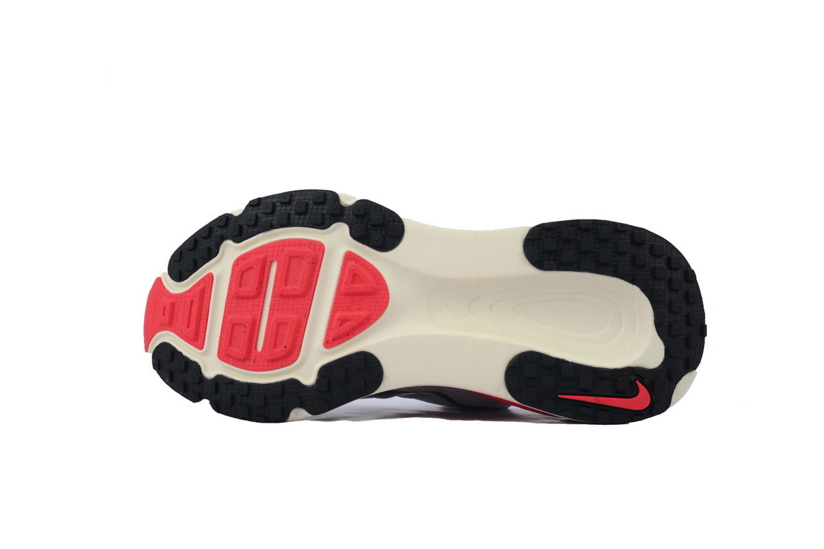 Nike Vomero 18 'Platinum Tint Siren Red'
