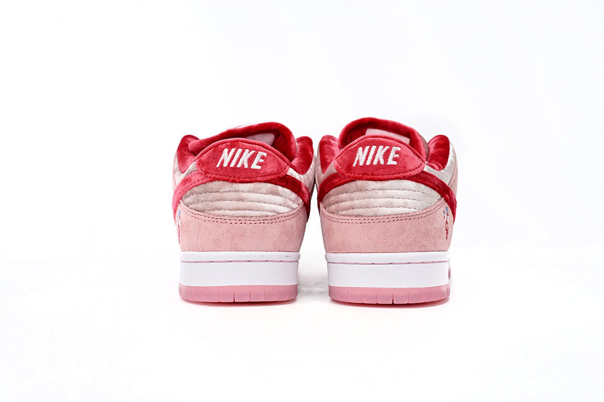 Nike SB Dunk Low Strange Love Skateboards