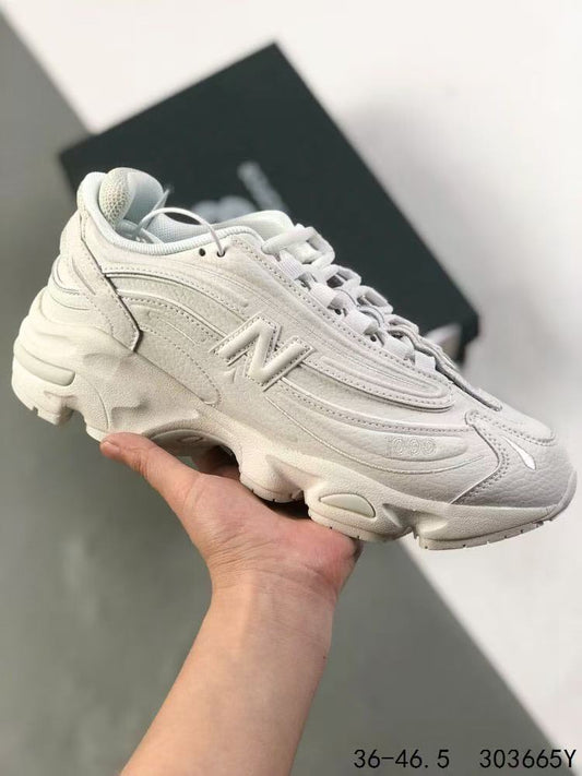New Balance 1000 White