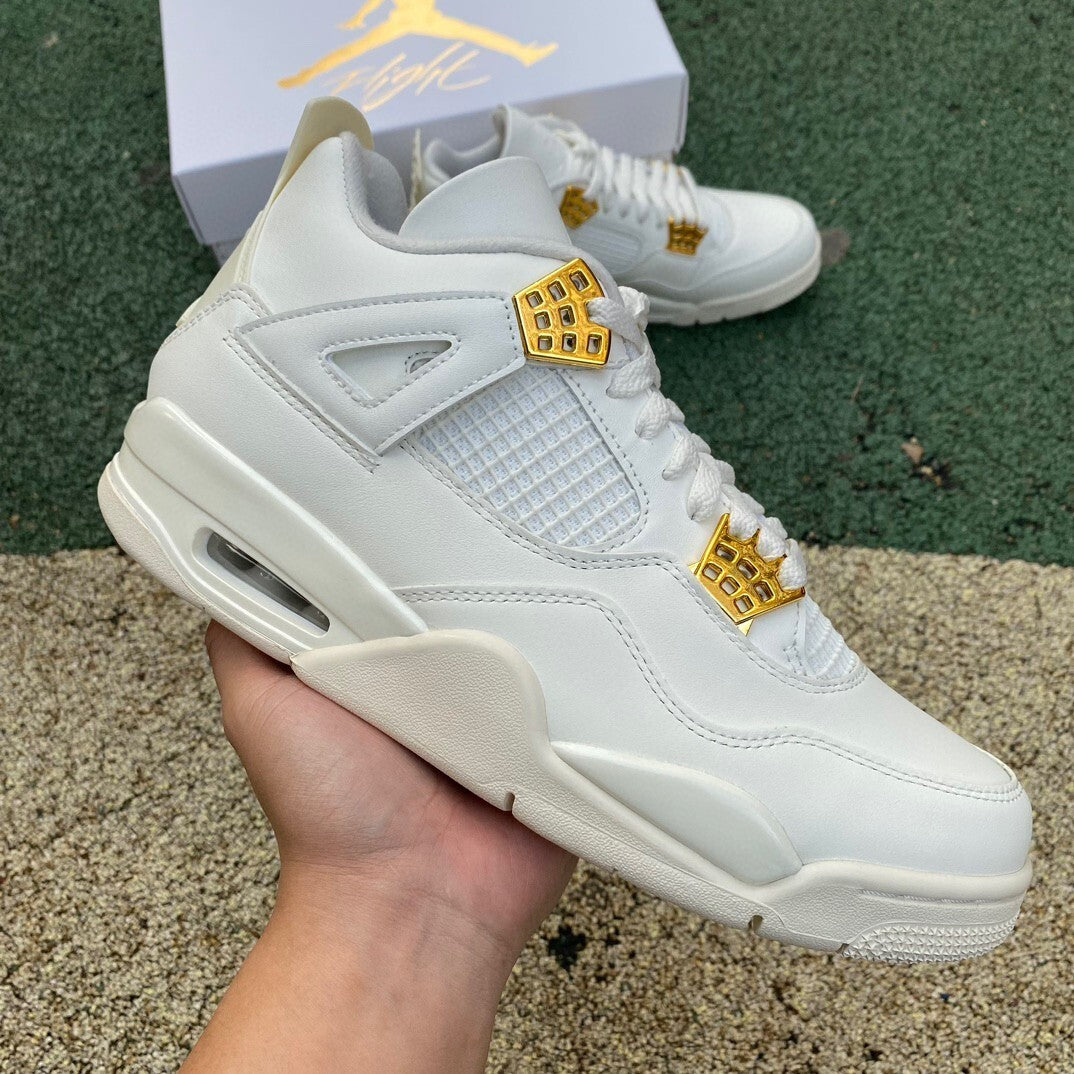 Air Jordan 4 'Metallic Gold'