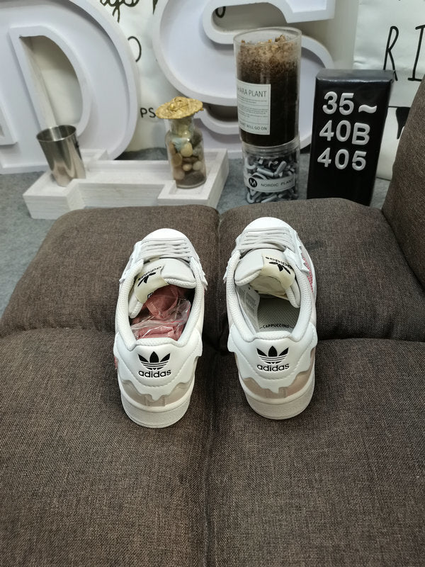 Originals Superstar Pink/White