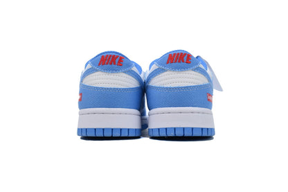 Nike SB Dunk Low x Supreme