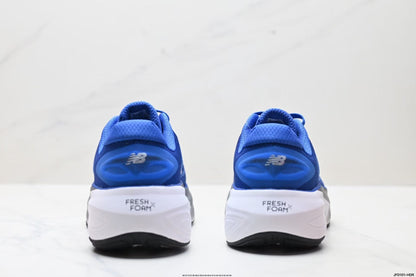 New Balance Fresh Foam X More V6