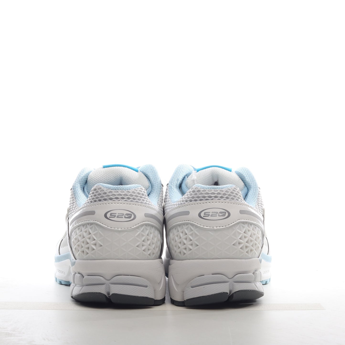 Nike Zoom Vomero 5