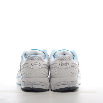Nike Zoom Vomero 5