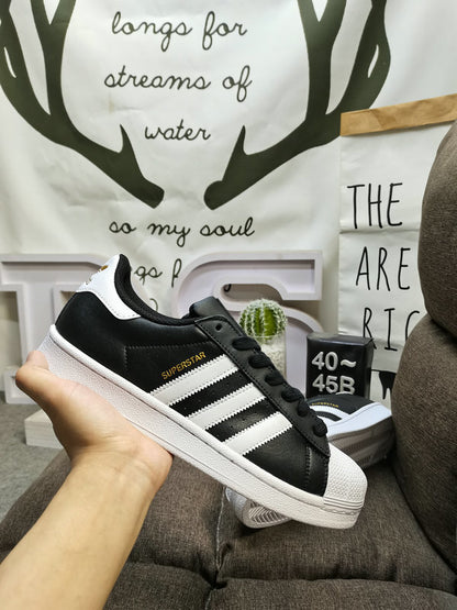 Originals Superstar Black/White