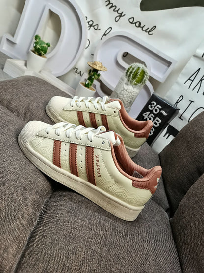 Originals Superstar White Sand/Brown