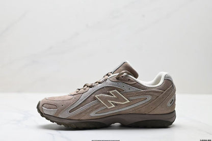 New Balance 204L Mushroom Arid Stone