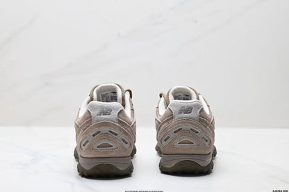 New Balance 204L Mushroom Arid Stone