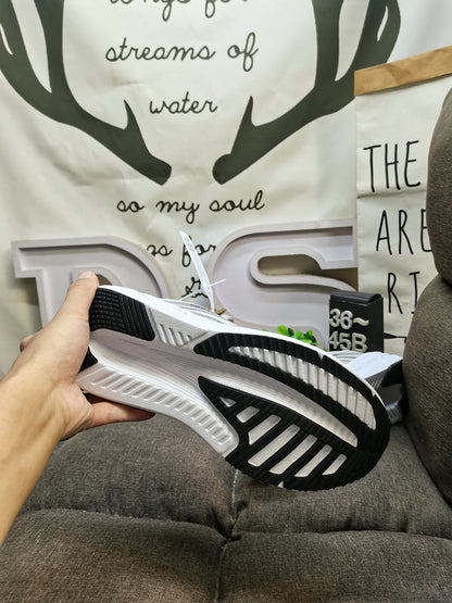 Adidas ADISTAR 1 White