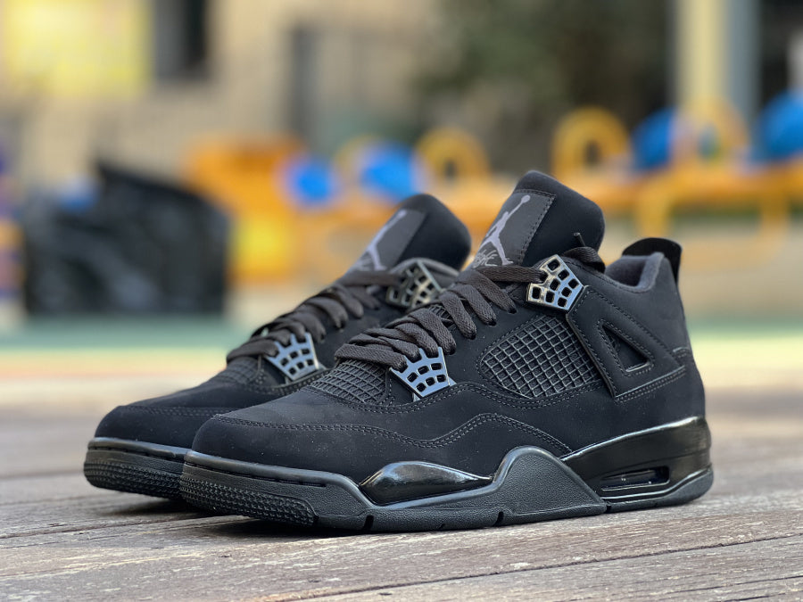 Air Jordan 4 Black Cat