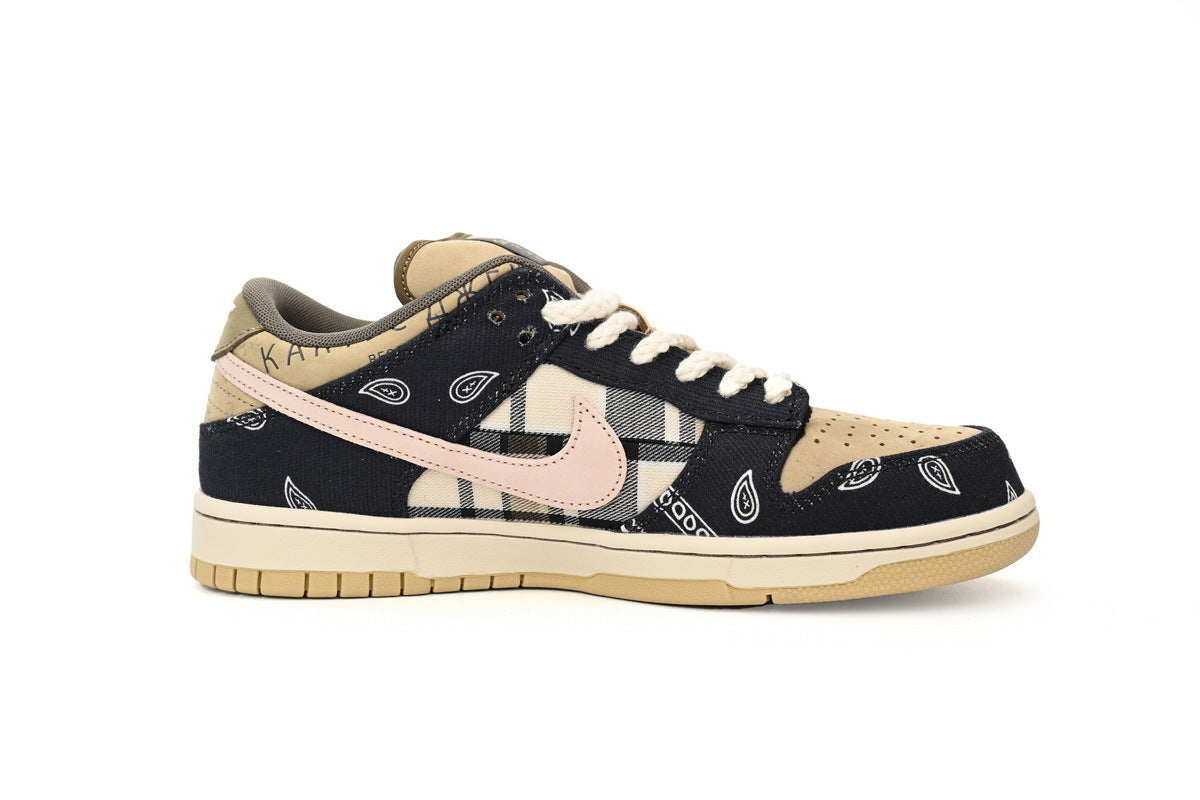 Travis Scott x Nike SB Dunk Low Paisley
