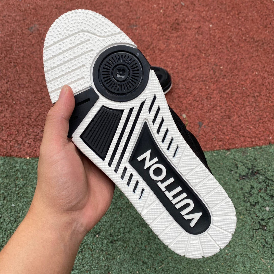 Louis Vuitton Skate Black