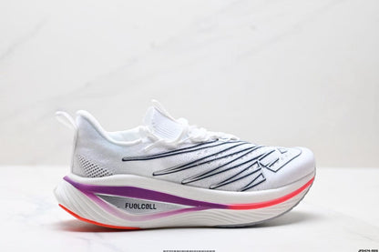 New Balance FuelCell SC Elite v3