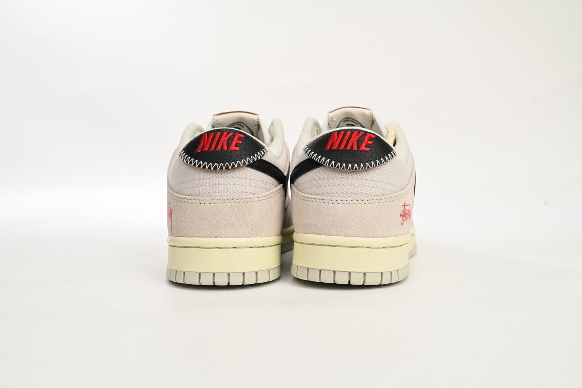 Stussy x Nike SB Dunk Low