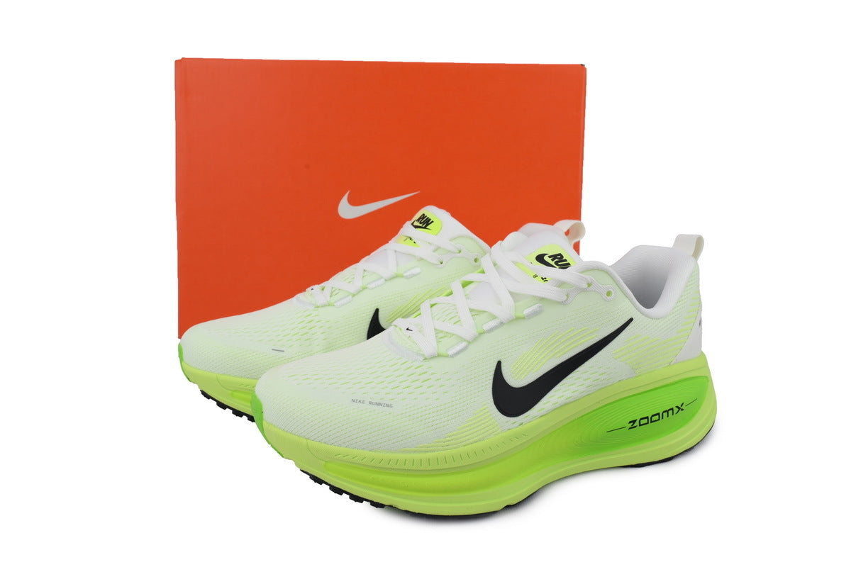 Nike Vomero 18 'Electric Green'