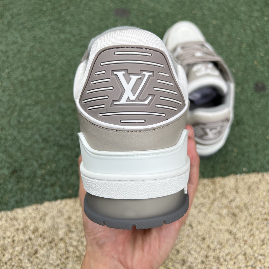 LV Trainer Low Grey