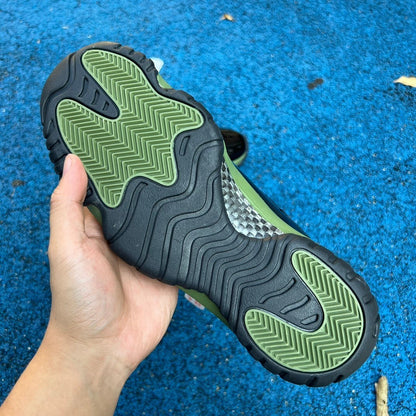 Air Jordan 11 Green