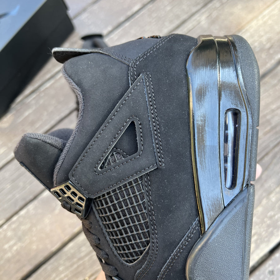 Air Jordan 4 Black Cat