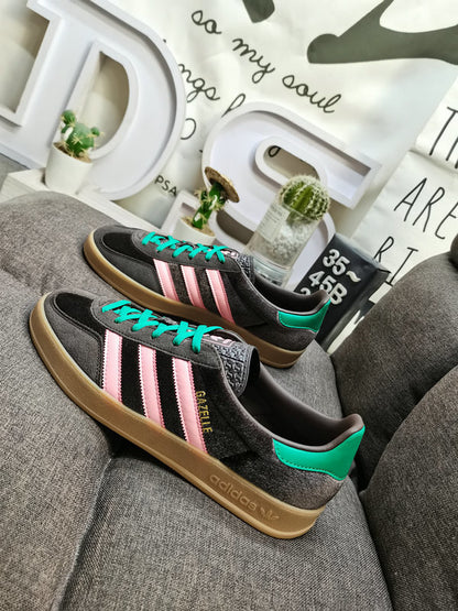 Gazelle Indoor Black/Pink