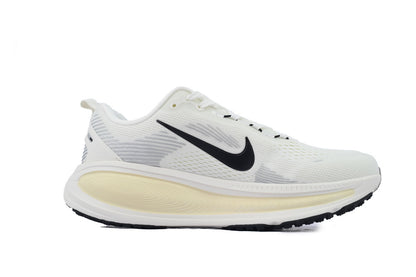 Nike Vomero 18 'Coconut Milk'