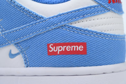 Nike SB Dunk Low x Supreme