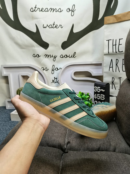 Gazelle Indoor Green/Beige
