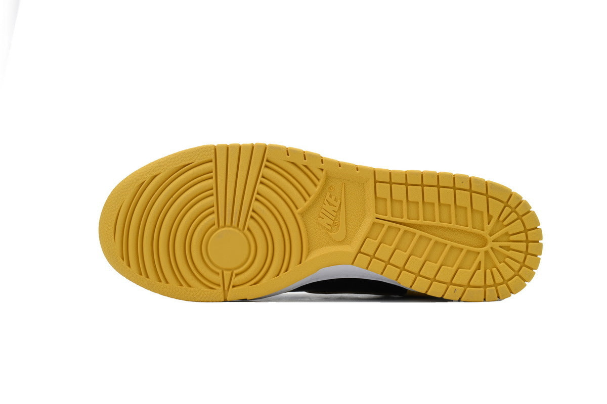 Wu-Tang x Nike Dunk High Retro Premium