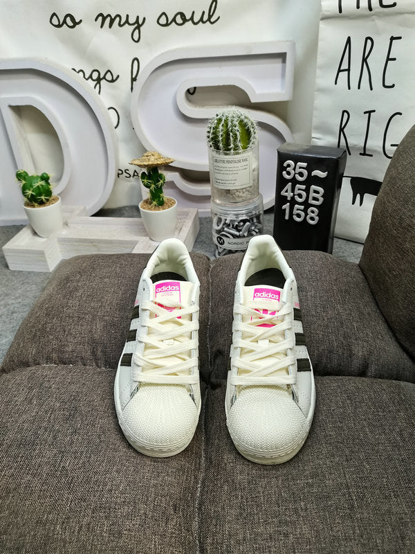 Originals Superstar White/Dark Brown