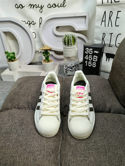 Originals Superstar White/Dark Brown