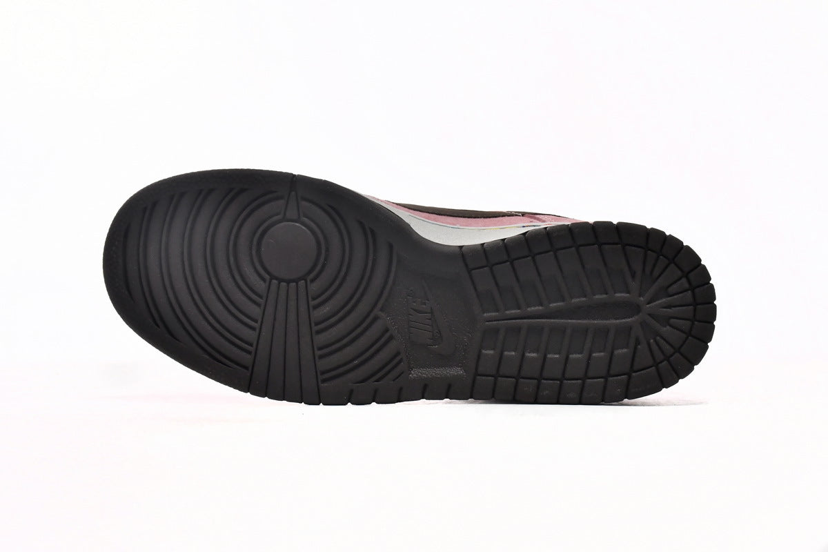 Nike SB Dunk Low AE86 Pink