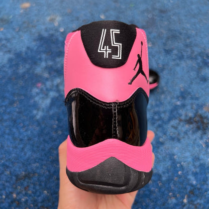 Air Jordan 11 Pink